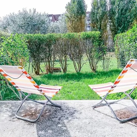 Le Superbe, F2 En Rez-de-jardin, Proche