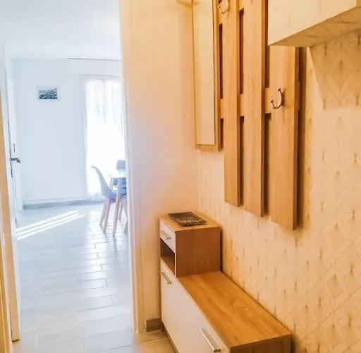 Le Superbe, F2 En Rez-de-jardin, Proche Διαμέρισμα